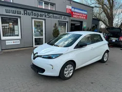 Weiß Gebraucht 2017 Renault Zoe Life Kleinwagen | 7.200 € (Teuer)