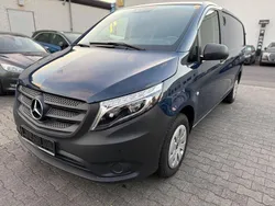 Blau Gebraucht 2020 Mercedes Vito Van / Kleinbus | 15.999 € (Superpreis)