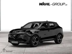 Schwarz Neu 2025 Alfa Romeo Junior Edizione Speciale SUV | 35.990 € (Teuer)
