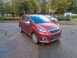 Rot Gebraucht 2021 Peugeot 208 Kleinwagen | 9.950 € (Guter Preis)