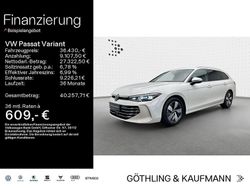 Oryxweiß perlmutteffekt Gebraucht 2025 VW Passat Elegance Kombi | 36.430 € (Superpreis)