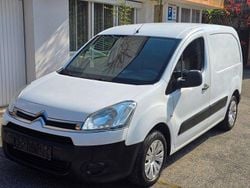 Weiß Gebraucht 2012 Citroën Berlingo Van / Kleinbus | 5.299 € (Fairer Preis)