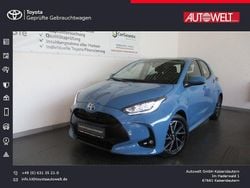 Blau Gebraucht 2022 Toyota Yaris Hybrid Team Limousine | 17.970 € (Fairer Preis)