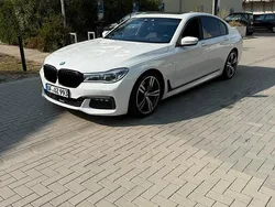 Weiß Gebraucht 2017 BMW 740 M Sport Limousine | 37.499 € (Etwas zu teuer)