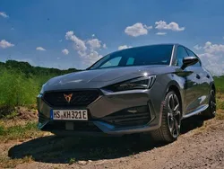 Grau Gebraucht 2020 Cupra Leon VZ Limousine | 26.000 € (Teuer)