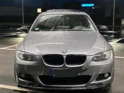 Grau Gebraucht 2009 BMW 330 M Sport Coupé | 14.300 € (Fairer Preis)