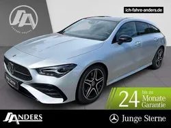 Iridiumsilber Gebraucht 2024 Mercedes CLA200 Shooting Brake Premium Kombi | 37.264 € (Etwas zu teuer)