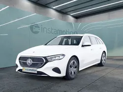 Weiß Gebraucht 2023 Mercedes E220 Advanced Kombi | 52.350 € (Etwas zu teuer)