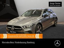 Grau Gebraucht 2022 Mercedes A250 Night Limousine | 25.490 € (Fairer Preis)