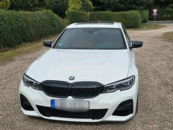 Weiß Gebraucht 2019 BMW 330 M Sport Limousine | 27.990 € (Superpreis)