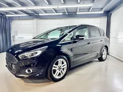 Schwarz Gebraucht 2017 Ford S-MAX Titanium Van / Kleinbus | 13.980 € (Guter Preis)