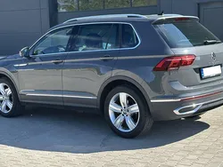 Grau Gebraucht 2021 VW Tiguan Elegance SUV | 29.900 € (Guter Preis)