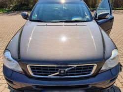 Braun Gebraucht 2007 Volvo XC90 Summum SUV | 9.995 € (Teuer)