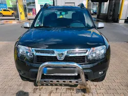Schwarz Gebraucht 2011 Dacia Duster Prestige SUV | 9.200 € (Teuer)