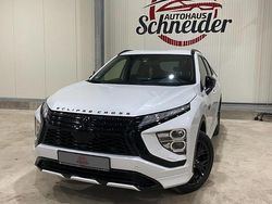 Weiß Gebraucht 2022 Mitsubishi Eclipse Cross Top SUV | 25.680 € (Teuer)