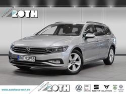 Silber Gebraucht 2022 VW Passat Business Kombi | 21.787 € (Guter Preis)