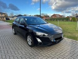 Schwarz Gebraucht 2019 Ford Focus Cool & Connect Limousine | 12.000 € (Guter Preis)