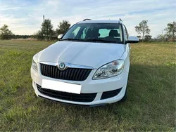 Weiß Gebraucht 2012 Skoda Roomster Ambition Kombi | 6.999 € (Etwas zu teuer)