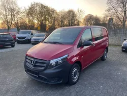 Rot Gebraucht 2020 Mercedes Vito Van / Kleinbus | 20.600 € (Superpreis)
