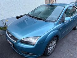 Blau Gebraucht 2007 Ford Focus Cabriolet Trend Cabrio | 1.600 € (Superpreis)