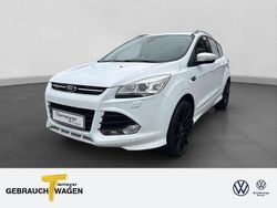Weiß Gebraucht 2016 Ford Kuga Individual SUV | 12.980 € (Fairer Preis)