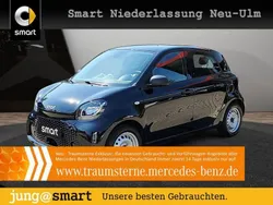 Schwarz Gebraucht 2021 Smart ForFour Electric Drive Limousine | 9.490 € (Fairer Preis)