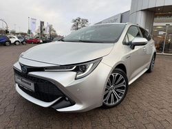 Silber Gebraucht 2021 Toyota Corolla Team Limousine | 23.990 € (Etwas zu teuer)