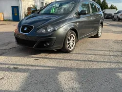 Grau Gebraucht 2010 Seat Altea XL Van / Kleinbus | 4.770 € (Etwas zu teuer)