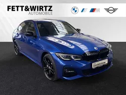 Portimao blau metallic Gebraucht 2022 BMW 330e M Sport Limousine | 35.490 € (Guter Preis)