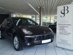 Tiefschwarzmetallic Gebraucht 2014 Porsche Macan S SUV | 33.900 € (Fairer Preis)