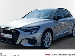 Silbern Gebraucht 2023 Audi A3 Sportback Advanced Limousine | 37.719 € (Teuer)