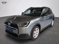 Grün Gebraucht 2024 Mini Countryman SUV | 36.777 € (Guter Preis)