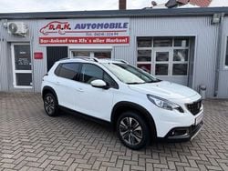 Weiß Gebraucht 2019 Peugeot 2008 Allure SUV | 10.990 € (Guter Preis)