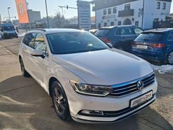 Pure white Gebraucht 2017 VW Passat Comfortline Kombi | 14.290 € (Guter Preis)