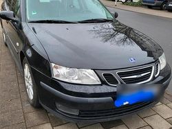 Schwarz Gebraucht 2003 Saab 9-3 Limousine | 1.950 € (Fairer Preis)
