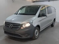 Silber Gebraucht 2021 Mercedes Vito Van / Kleinbus | 22.900 € (Fairer Preis)