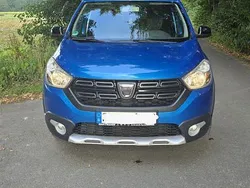 Blau Gebraucht 2018 Dacia Dokker Celebration Van | 8.900 € (Guter Preis)