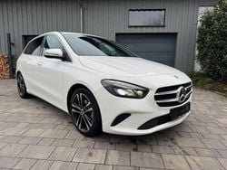 Weiß Gebraucht 2019 Mercedes 180 Edition 1 Limousine | 19.980 € (Guter Preis)