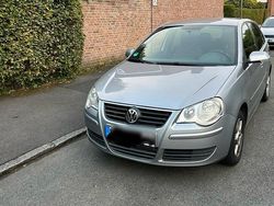 Grau Gebraucht 2009 VW Polo Kleinwagen | 2.500 € (Guter Preis)