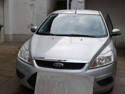 Silber Gebraucht 2008 Ford Focus Titanium Kombi | 1.999 € (Guter Preis)