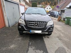 Schwarz Gebraucht 2009 Mercedes ML320 SUV | 6.500 € (Guter Preis)