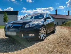 Schwarz Gebraucht 2010 Opel Insignia Limousine | 8.000 € (Teuer)