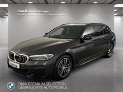 Grau Gebraucht 2022 BMW 520 M Sport Limousine | 34.890 € (Fairer Preis)