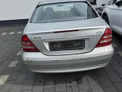 Silber Gebraucht 2002 Mercedes C200 Limousine | 500 € (Superpreis)