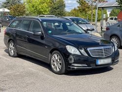 Schwarz Gebraucht 2012 Mercedes E350 Avantgarde Kombi | 9.500 € (Superpreis)