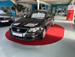 Schwarz Gebraucht 2010 VW Passat Sportline Kombi | 4.950 € (Fairer Preis)