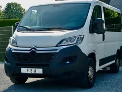 Weiß Gebraucht 2018 Citroën Jumper Live Van / Kleinbus | 14.500 € (Fairer Preis)