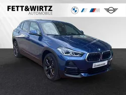 Phytonicblau metallic Gebraucht 2022 BMW X2 Advantage SUV | 31.220 € (Etwas zu teuer)