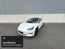 Weiß Gebraucht 2021 Tesla Model 3 RWD Limousine | 26.300 € (Fairer Preis)