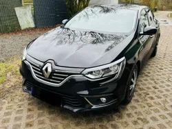 Schwarz Gebraucht 2016 Renault Mégane III Intens Limousine | 9.500 € (Fairer Preis)
